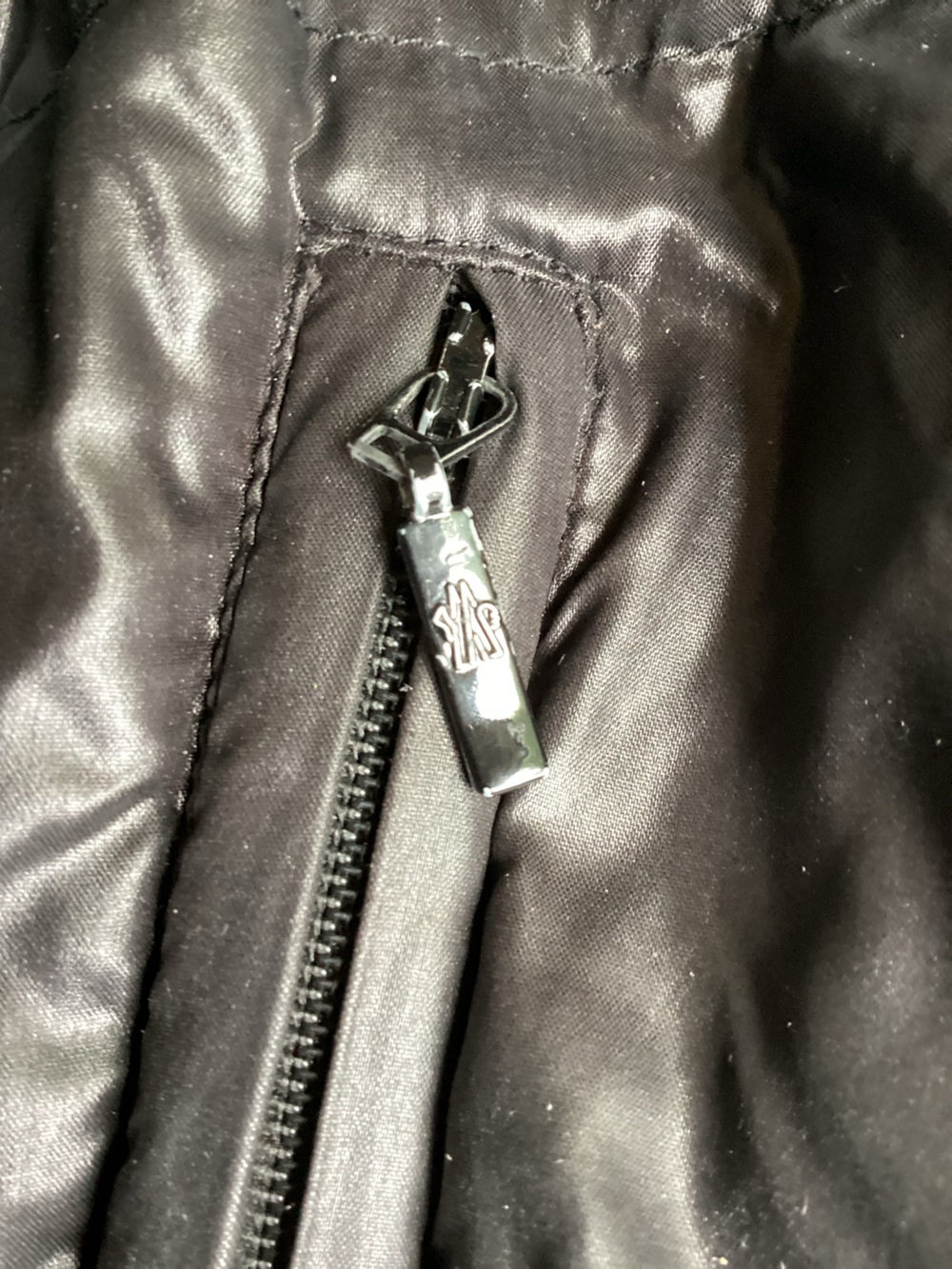 Moncler Black & cream Chouelle down jacket - Picture 11 of 12